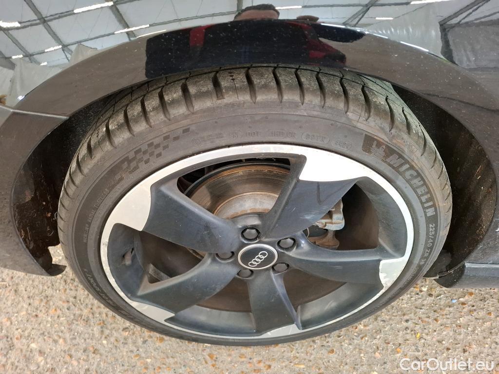  Audi  A3  SPORTBACK 5p BER 2.0 TDI DPF 184 Quat S Tronic6 Amb Luxe / ERREUR KILO CE VH N'EST PLUS A VENDRE #19