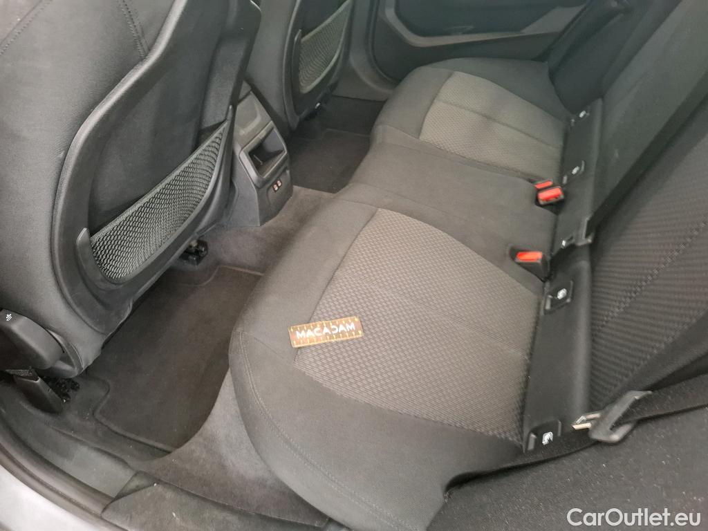  Bmw  Serie 1 BMW Série 1 / 2019 / 5P / Berline 116i DKG7 Business Design #13