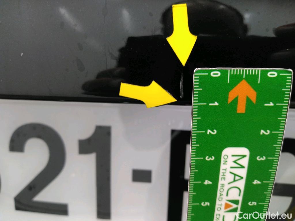  Mercedes  A-Klasse MERCEDES-BENZ Classe A Compact / 2018 / 5P / Berline A 250 e Business Line 8G-DCT #28