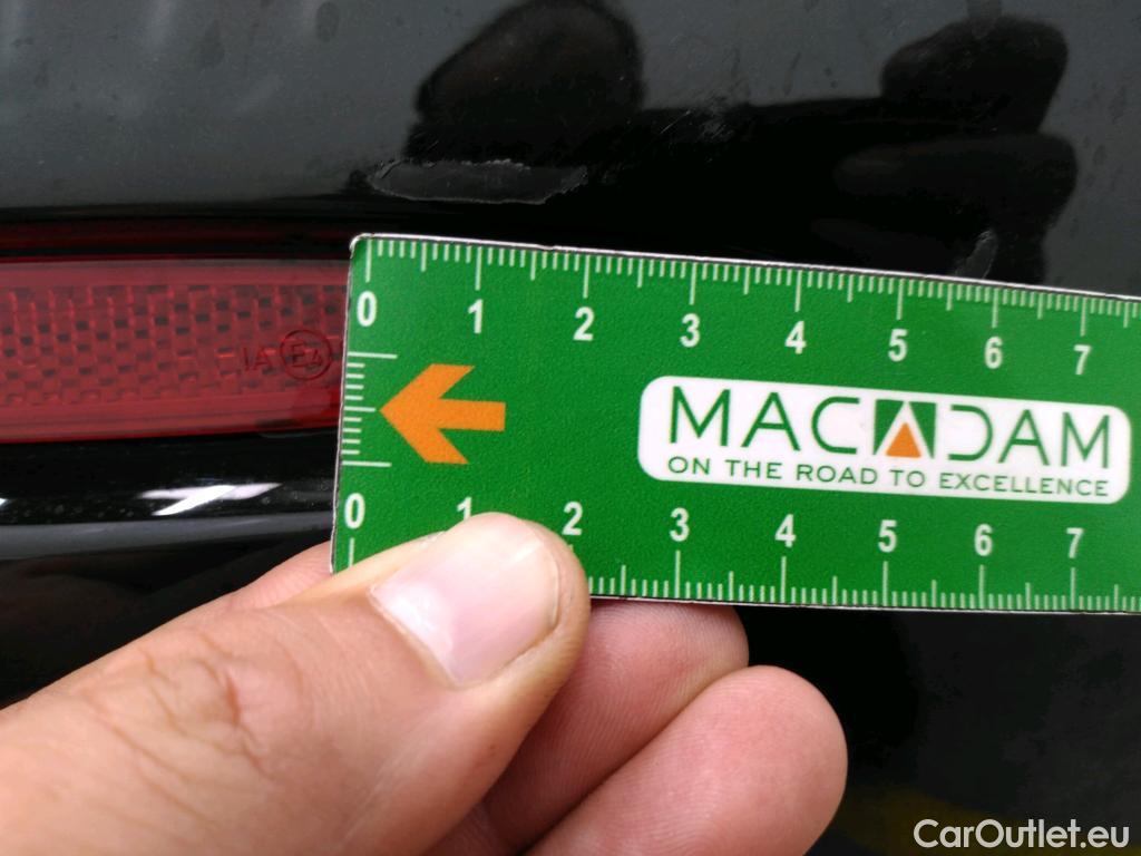  Mercedes  A-Klasse MERCEDES-BENZ Classe A Compact / 2018 / 5P / Berline A 250 e Business Line 8G-DCT #23