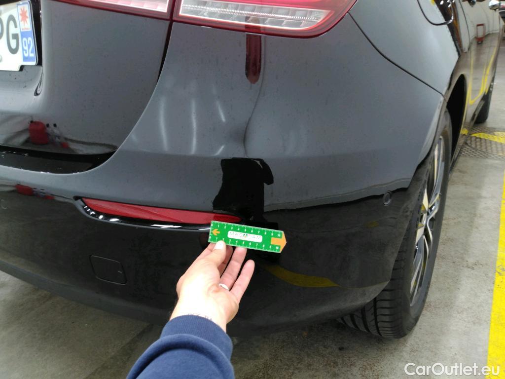  Mercedes  A-Klasse MERCEDES-BENZ Classe A Compact / 2018 / 5P / Berline A 250 e Business Line 8G-DCT #22