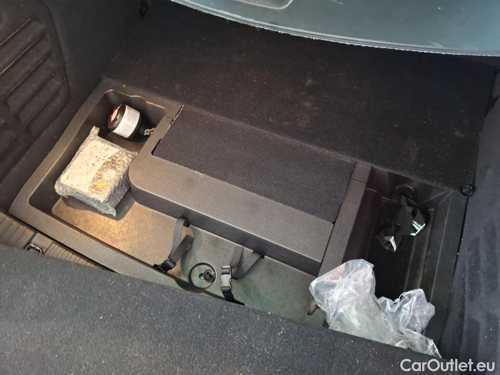  Renault  Megane  IV Grandtour Intens 1.6 E-TECH Plug-in 160CV BVA6 E6d #12