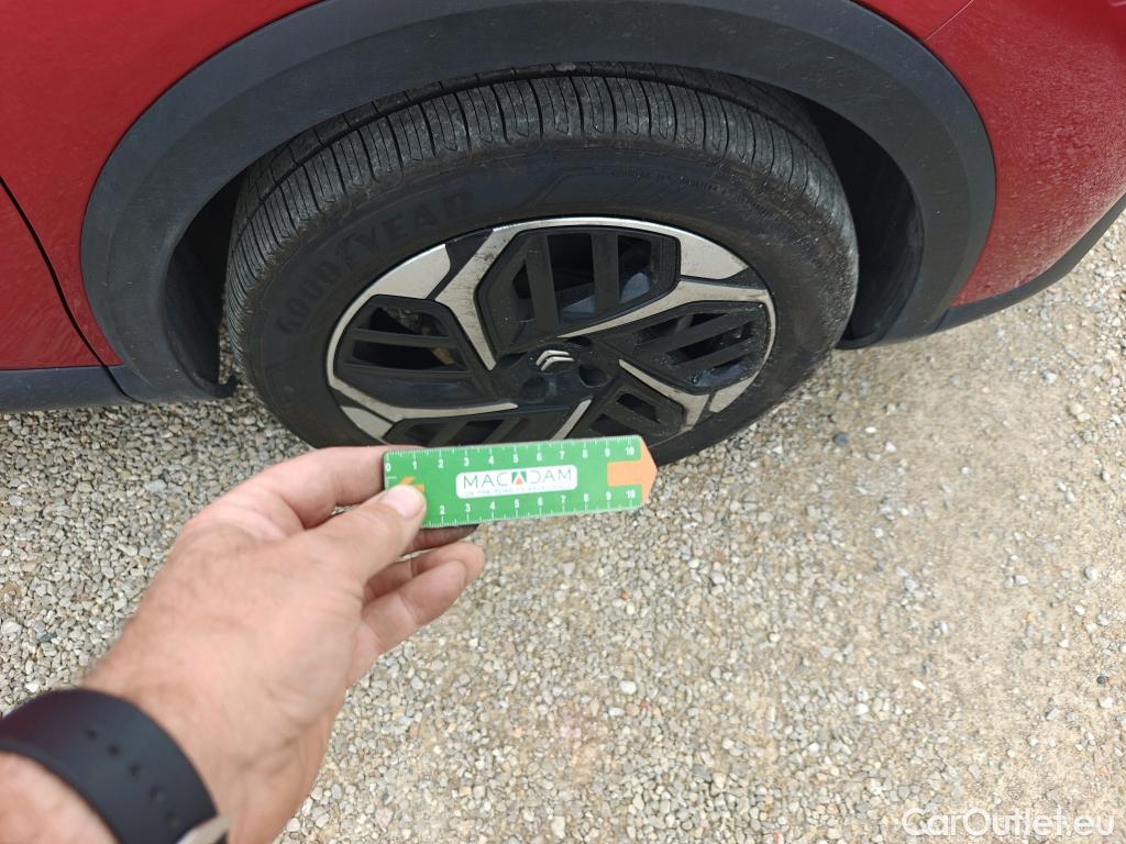  Citroen  C4  Berlina Feel Pack 1.2 PureTech 130CV AT8 E6d #5