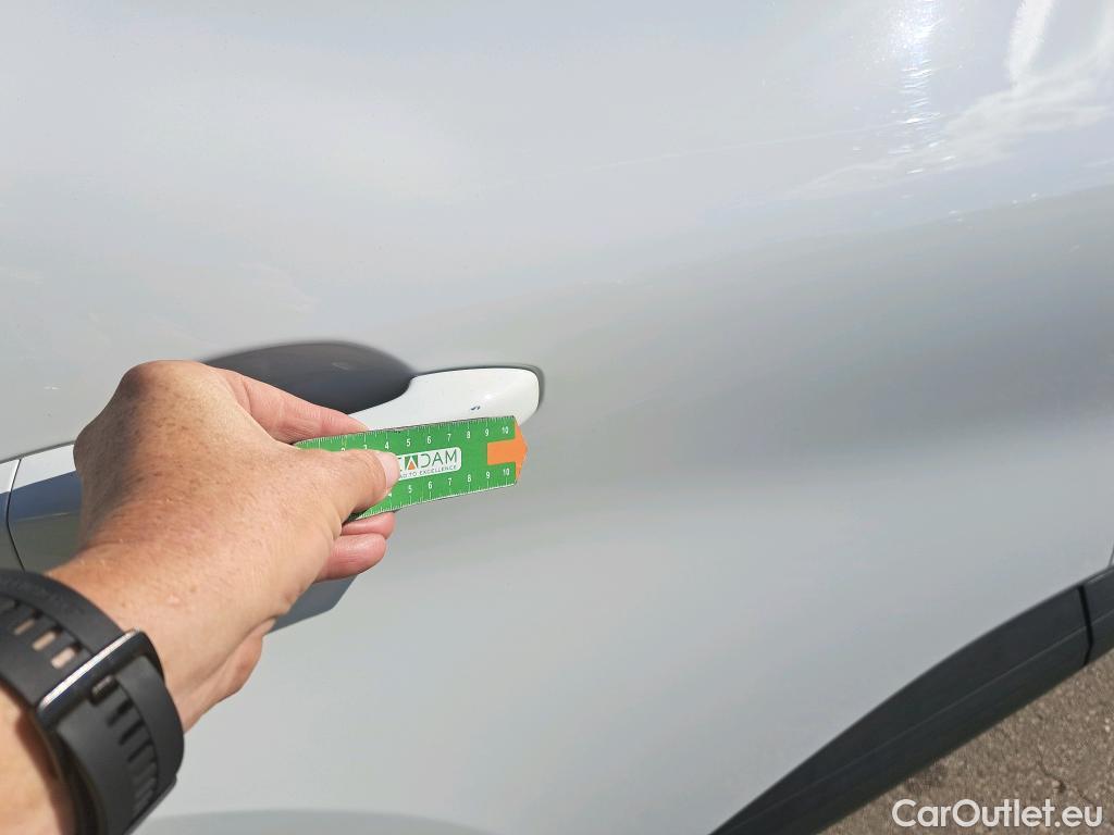  Renault  Captur RENAULT  / 2019 / 5P / todoterreno Intens TCe 90 (AC) #23