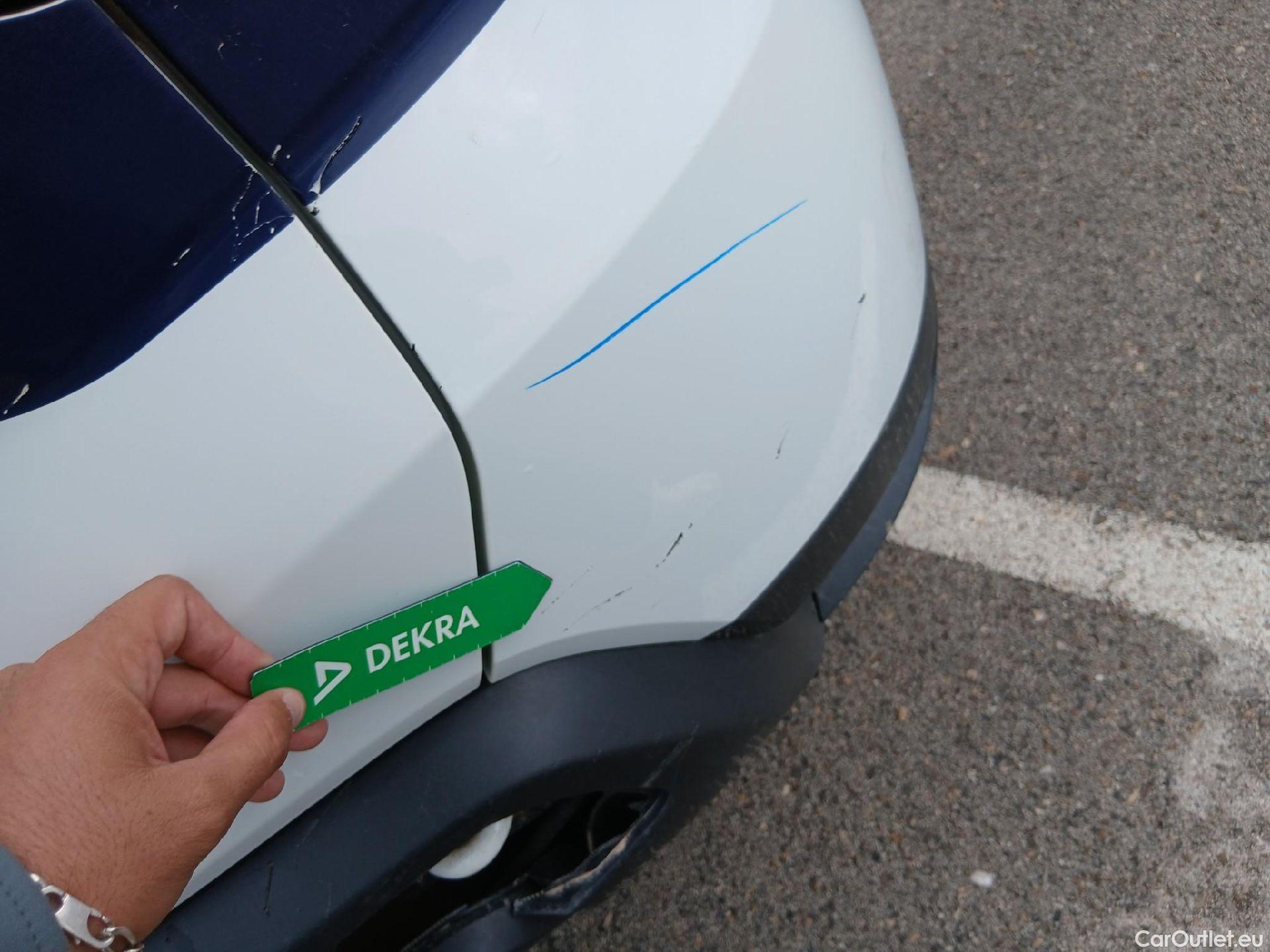  Dacia  Duster DACIA  / 2018 / 5P / todoterreno Essential Blue dCi 85kW (115CV) 4X4 #32