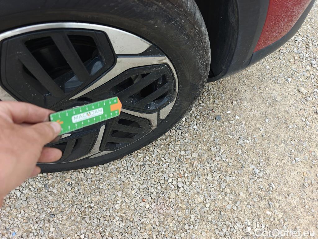  Citroen  C4  Berlina Feel Pack 1.2 PureTech 130CV AT8 E6d #6