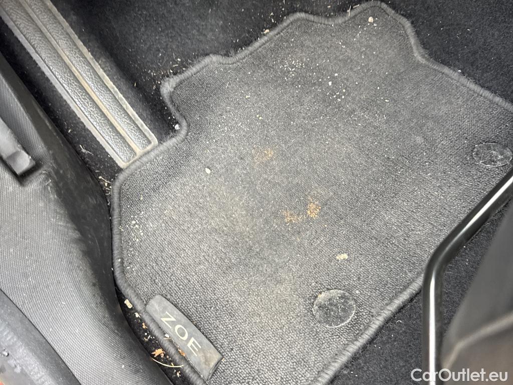  Renault  Zoe RENAULT  / 2019 / 5P / berlina con portón Intens 80 kW R110 Batería 50kWh  #15