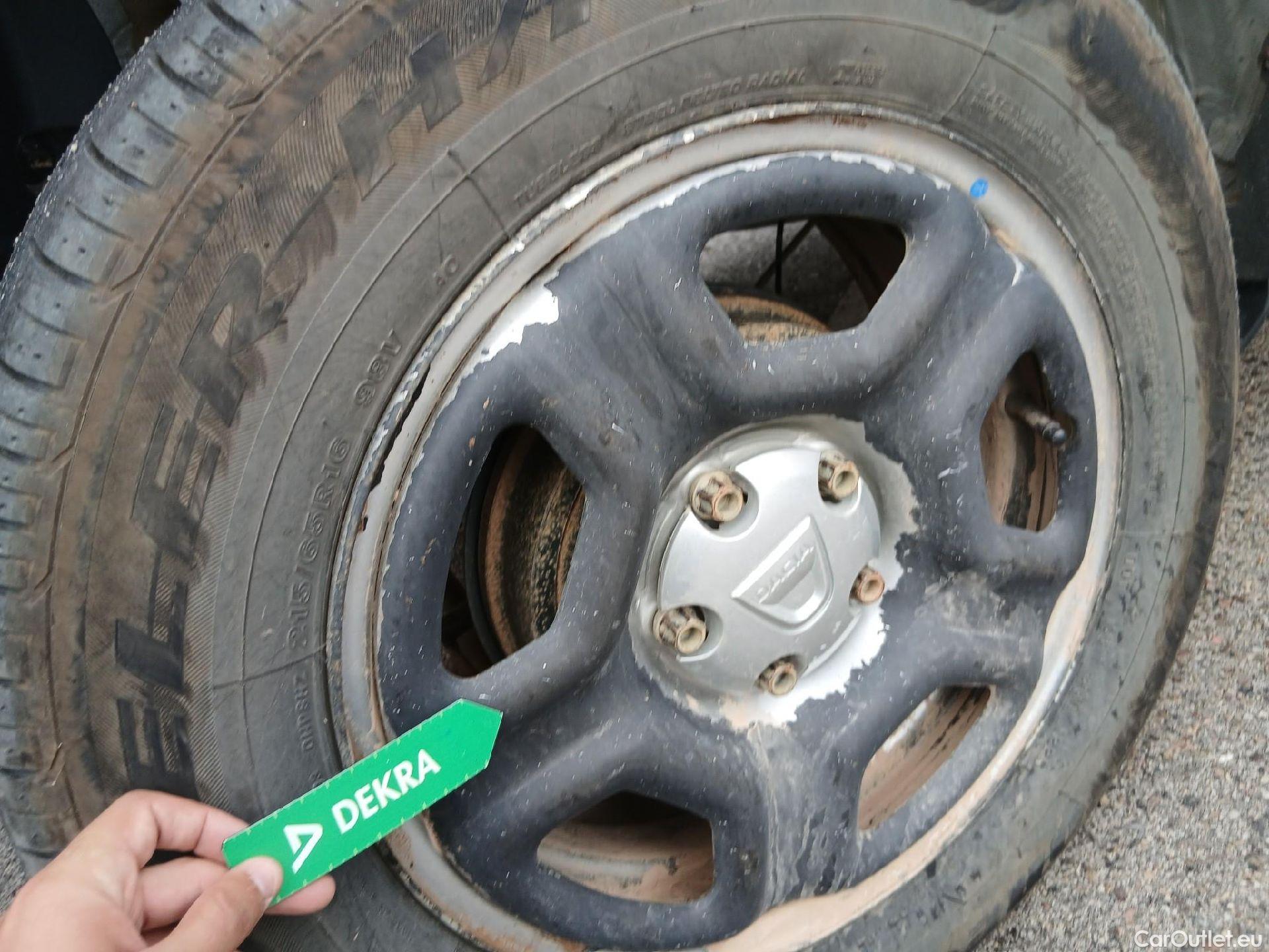  Dacia  Duster DACIA  / 2018 / 5P / todoterreno Essential Blue dCi 85kW (115CV) 4X4 #40