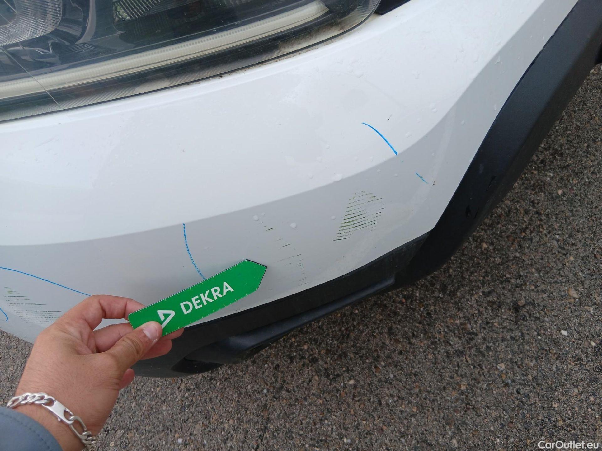  Dacia  Duster DACIA  / 2018 / 5P / todoterreno Essential Blue dCi 85kW (115CV) 4X4 #2