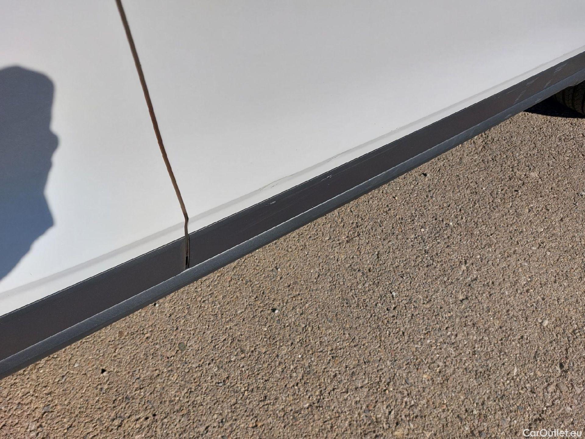  Seat  Arona SEAT  / 2017 / 5P / todoterreno 1.0 TSI 81kW (110CV) Style Plus (AC) #22