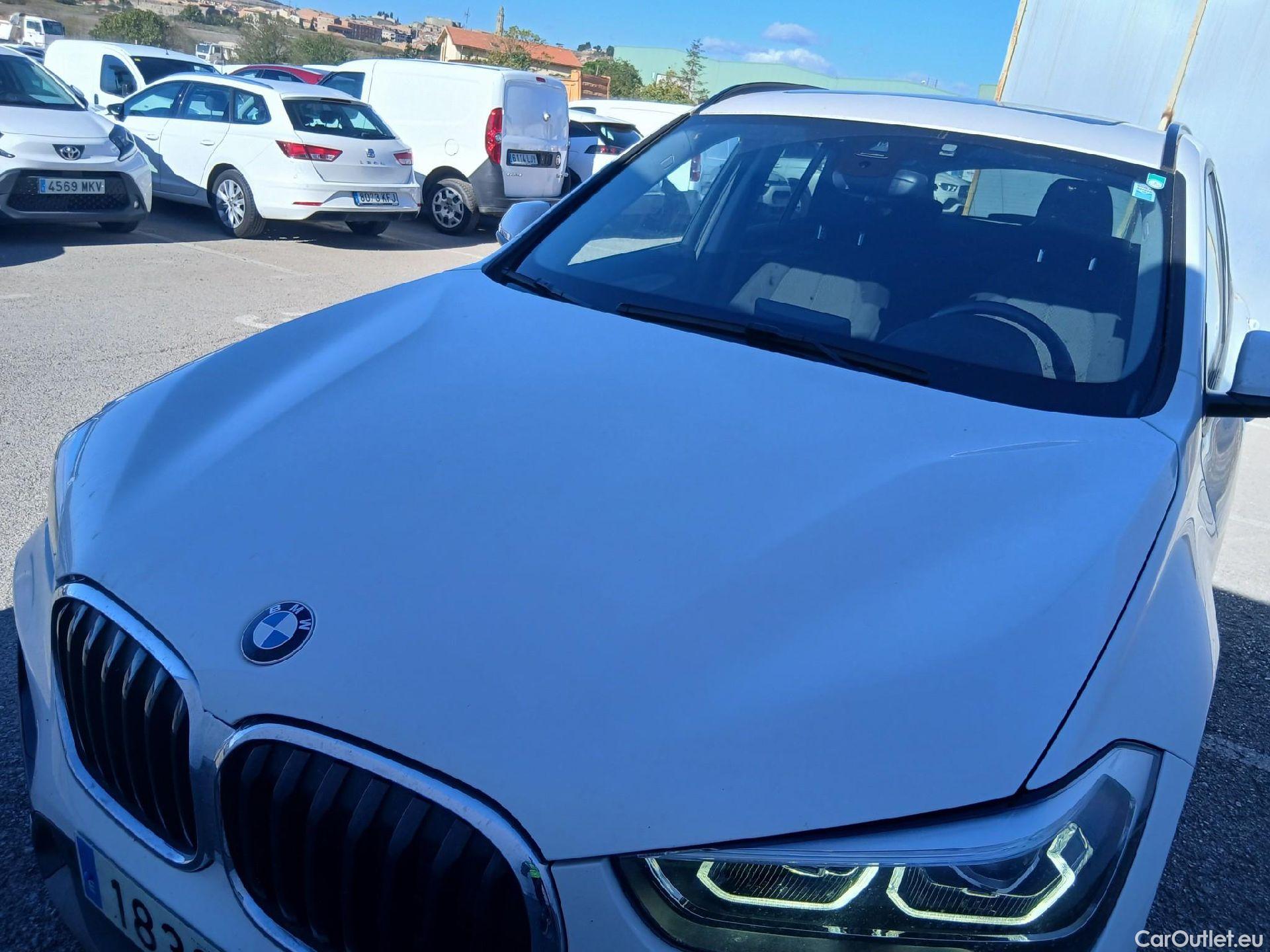  Bmw  X1 BMW  / 2019 / 5P / todoterreno sDrive18dA Corporate (AC4) #6