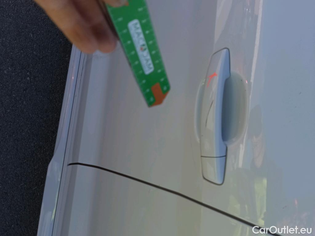  Audi  A1 Sportback AUDI A1 / 2018 / 5P / berlina con portón Sportback S line 30 TFSI 81kW S tronic #36