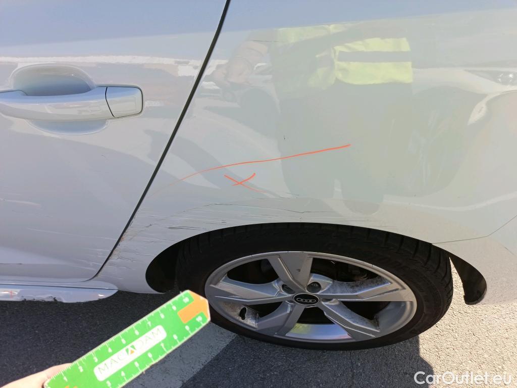  Audi  A1 Sportback AUDI A1 / 2018 / 5P / berlina con portón Sportback S line 30 TFSI 81kW S tronic #3