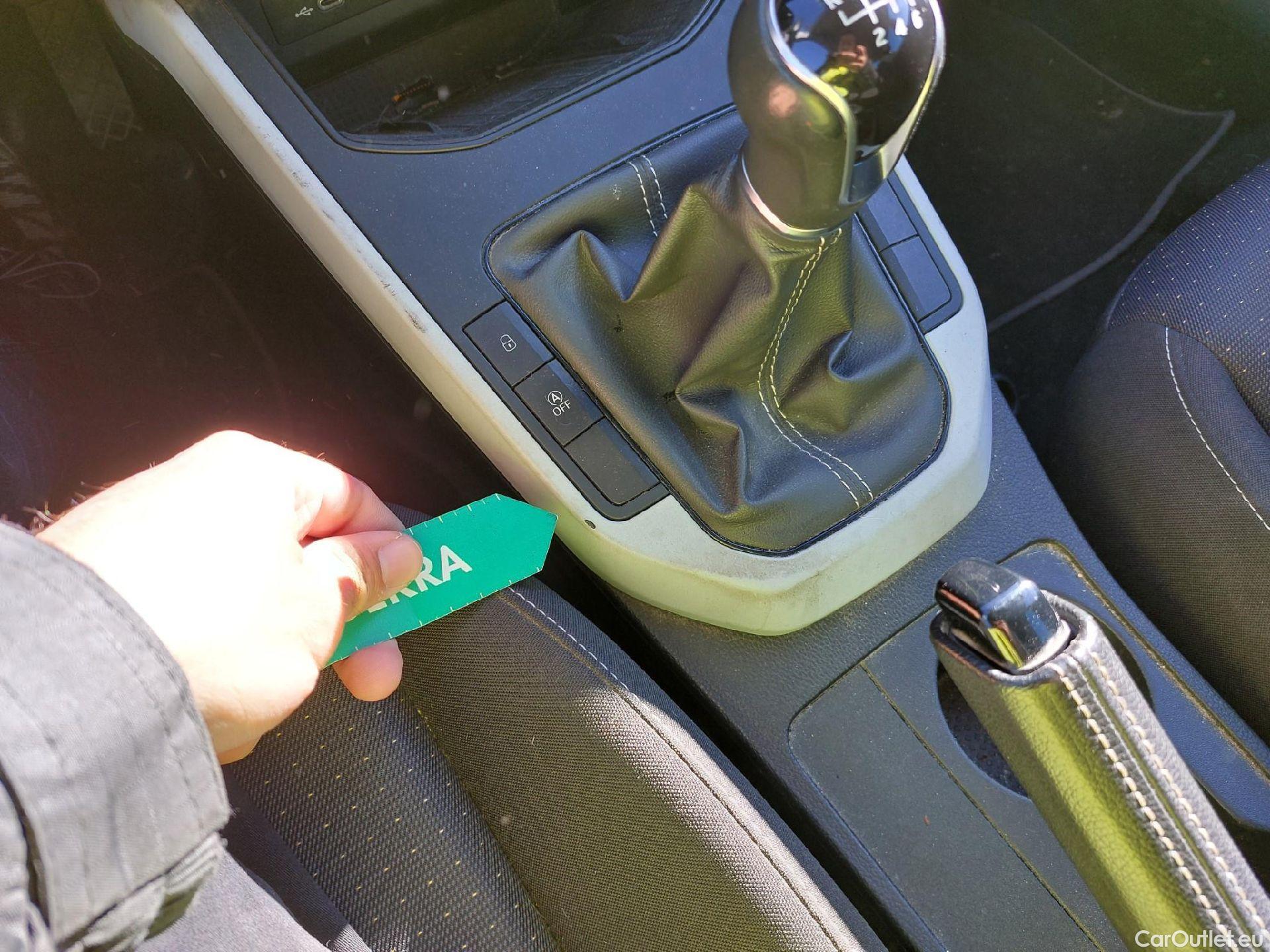  Seat  Arona SEAT  / 2017 / 5P / todoterreno 1.0 TSI 81kW (110CV) Style Plus (AC) #24