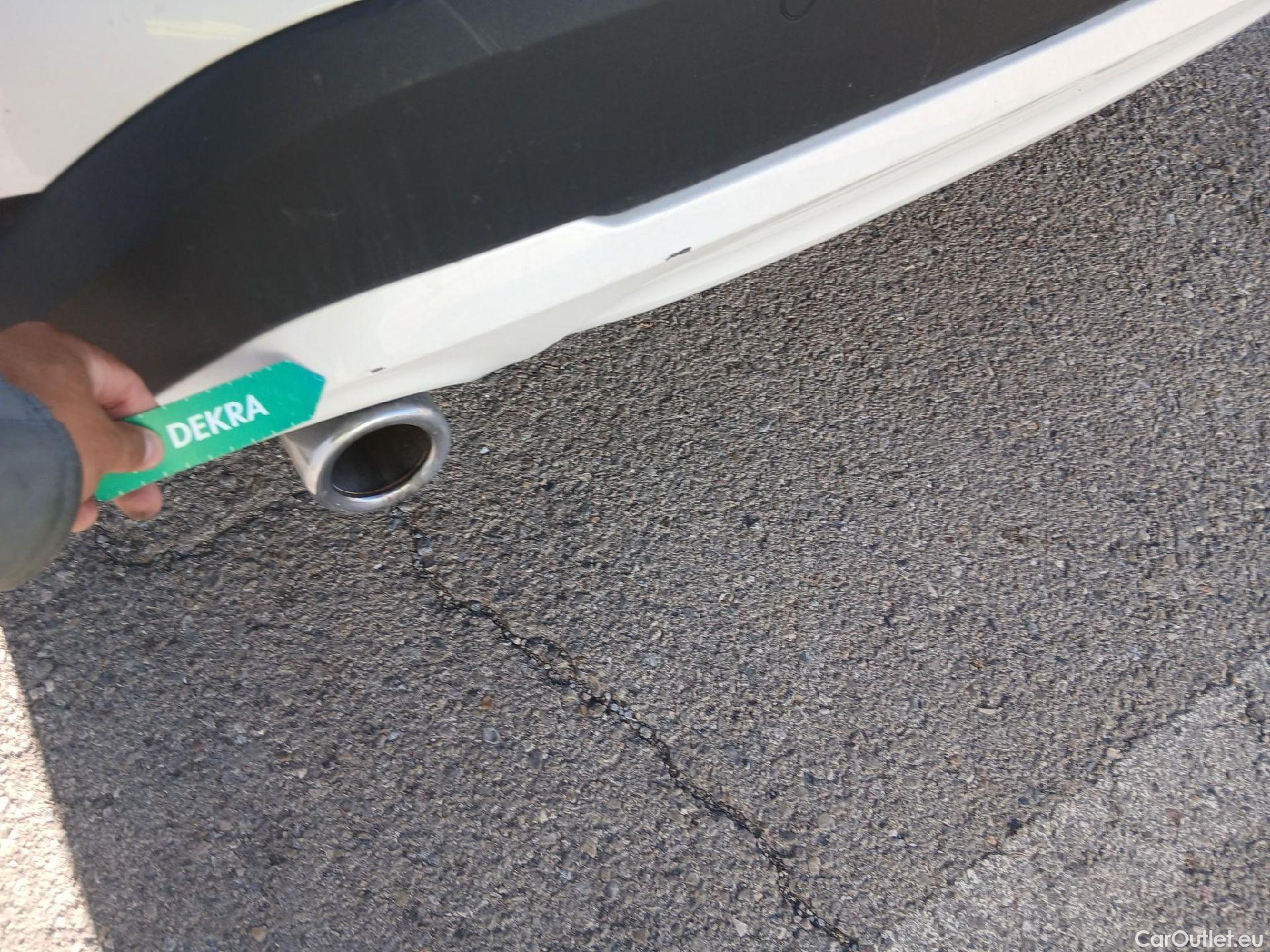  Bmw  X1 BMW  / 2019 / 5P / todoterreno sDrive18dA Corporate (AC4) #9