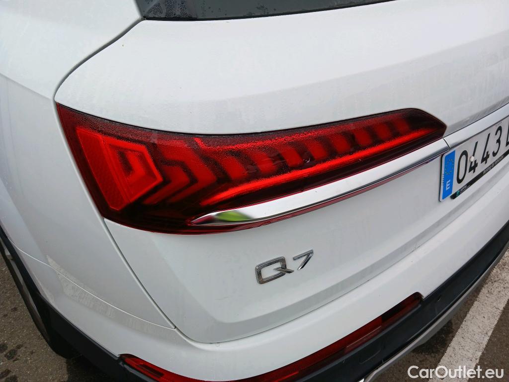  Audi  Q7 AUDI  / 2019 / 5P / todoterreno 55 TFSIe 280kW (381CV) quattro tiptronic #7