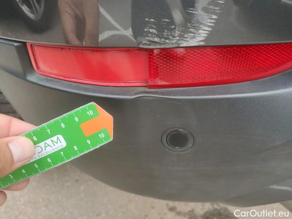  Bmw  X1 BMW  sDrive18i (CX2) #22