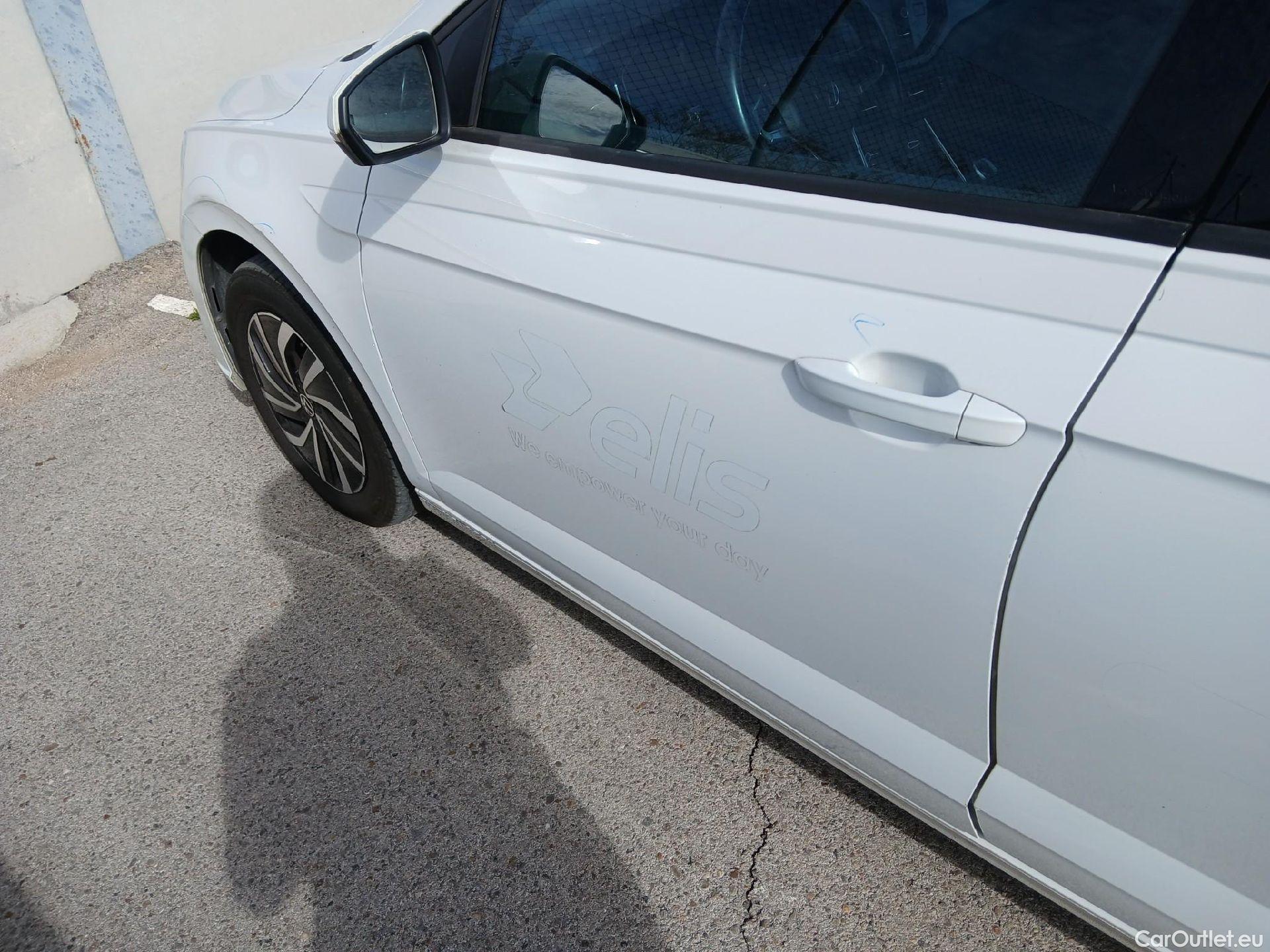  Volkswagen  Polo VOLKSWAGEN  / 2021 / 5P / berlina con portón Life 1.0 TSI 70kW (95CV) #13