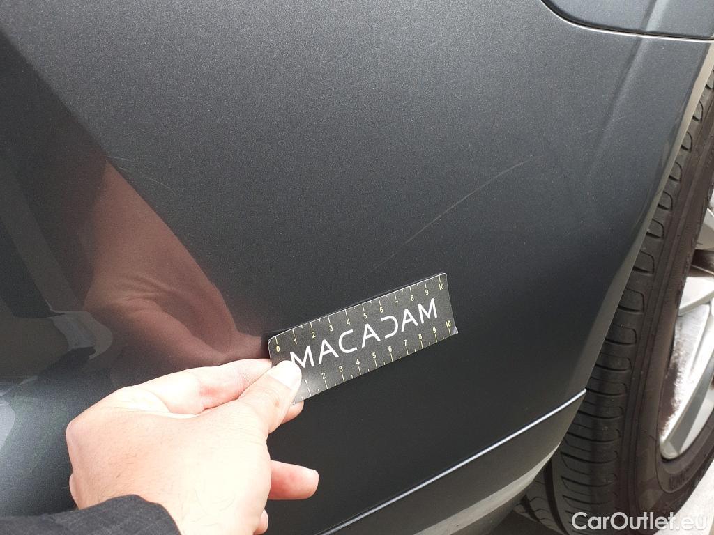  Volvo  XC60 VOLVO  / 2017 / 5P / todoterreno 2.0 T4 Momentum Auto #17