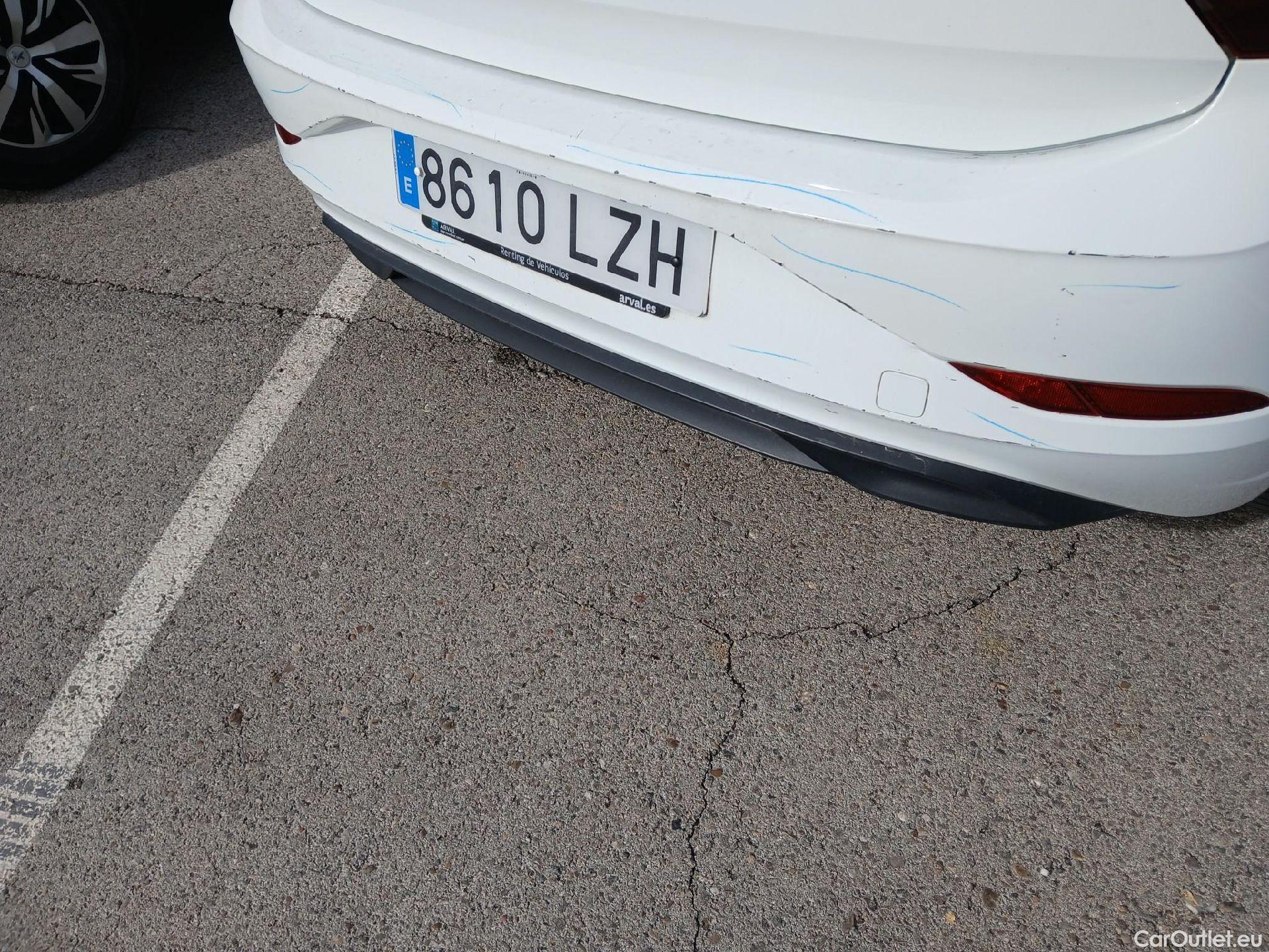  Volkswagen  Polo VOLKSWAGEN  / 2021 / 5P / berlina con portón Life 1.0 TSI 70kW (95CV) #19