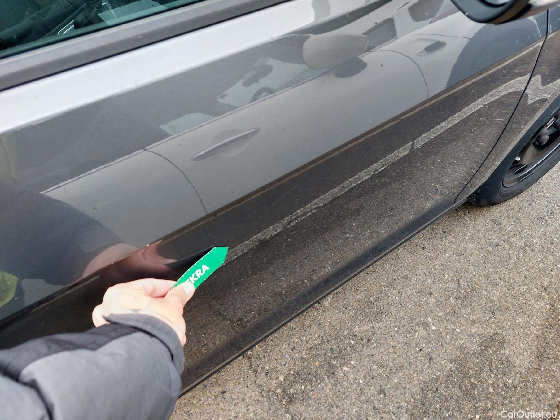  Volkswagen  Golf  VOLKSWAGEN / 2016 / 5P / berlina con portón Advance 1.5 TSI EVO 110kW (150CV) DSG #19