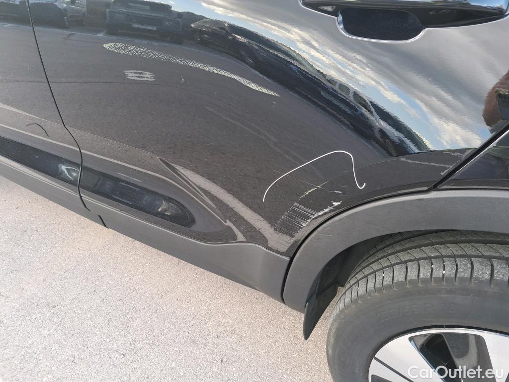  Volvo  XC 40 VOLVO XC40 / 2021 / 5P / todoterreno 1.5 T4 Recharge PHEV Core Auto #3