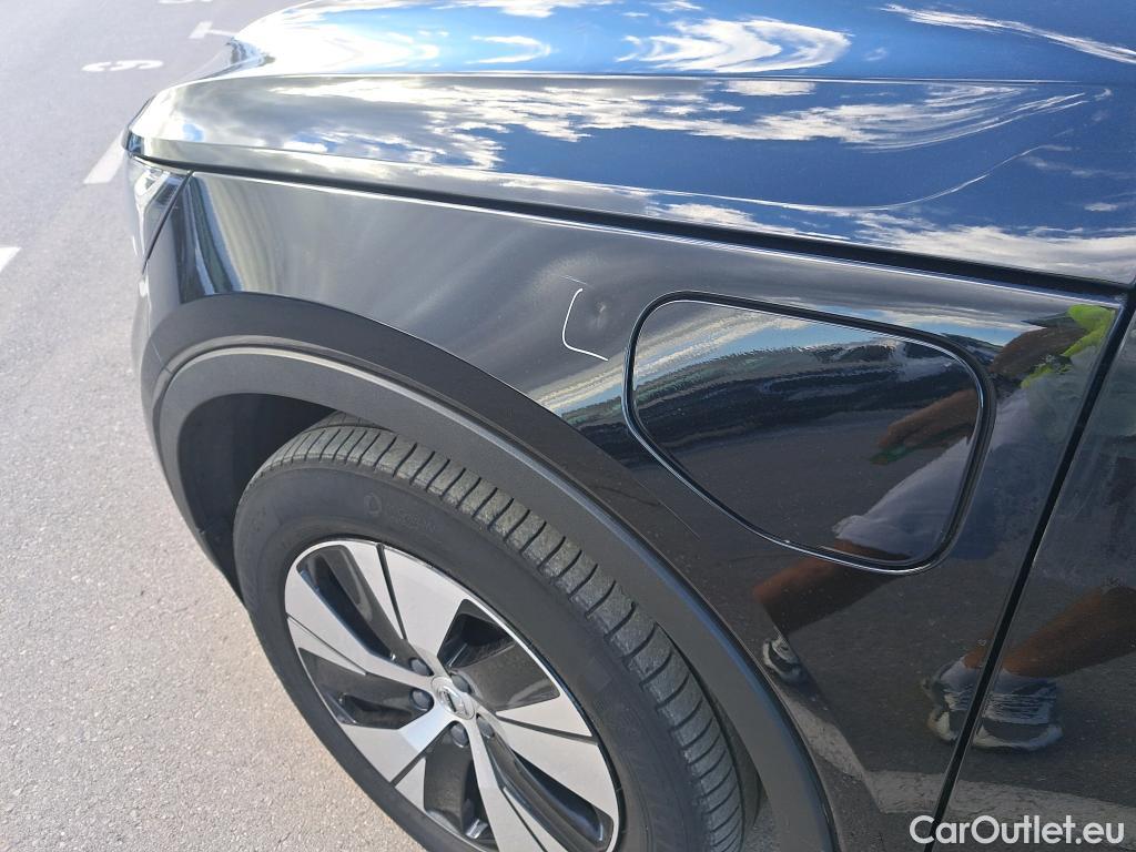  Volvo  XC 40 VOLVO XC40 / 2021 / 5P / todoterreno 1.5 T4 Recharge PHEV Core Auto #9