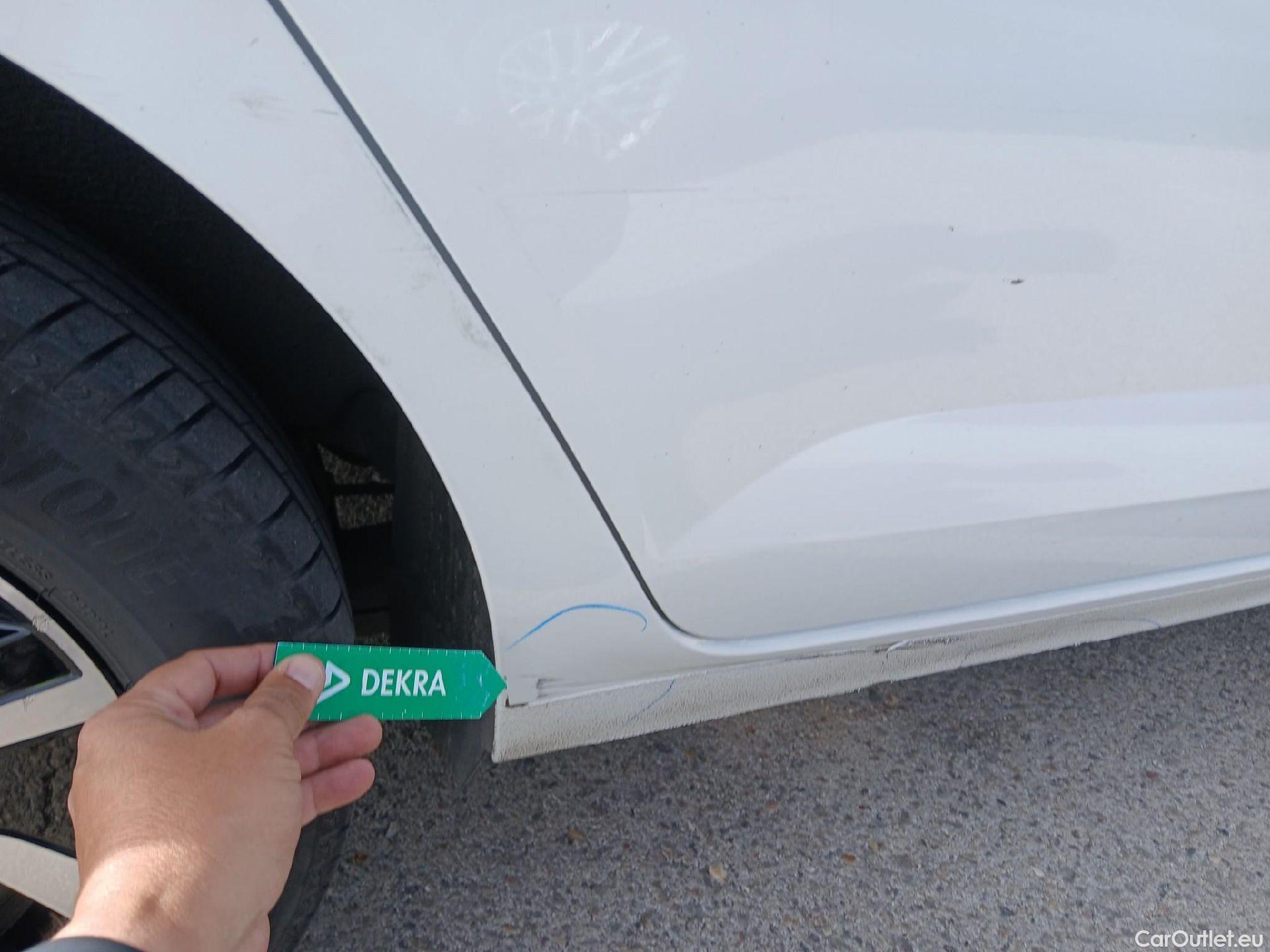  Volkswagen  Polo VOLKSWAGEN  / 2021 / 5P / berlina con portón Life 1.0 TSI 70kW (95CV) #21