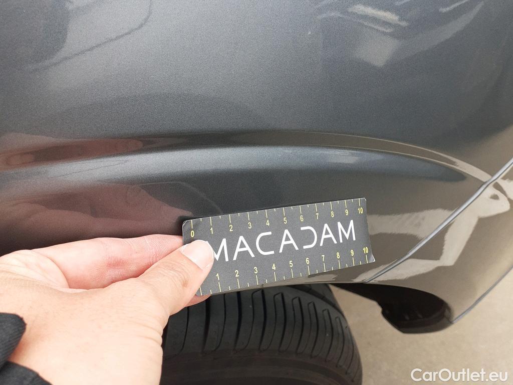  Volvo  XC60 VOLVO  / 2017 / 5P / todoterreno 2.0 T4 Momentum Auto #22