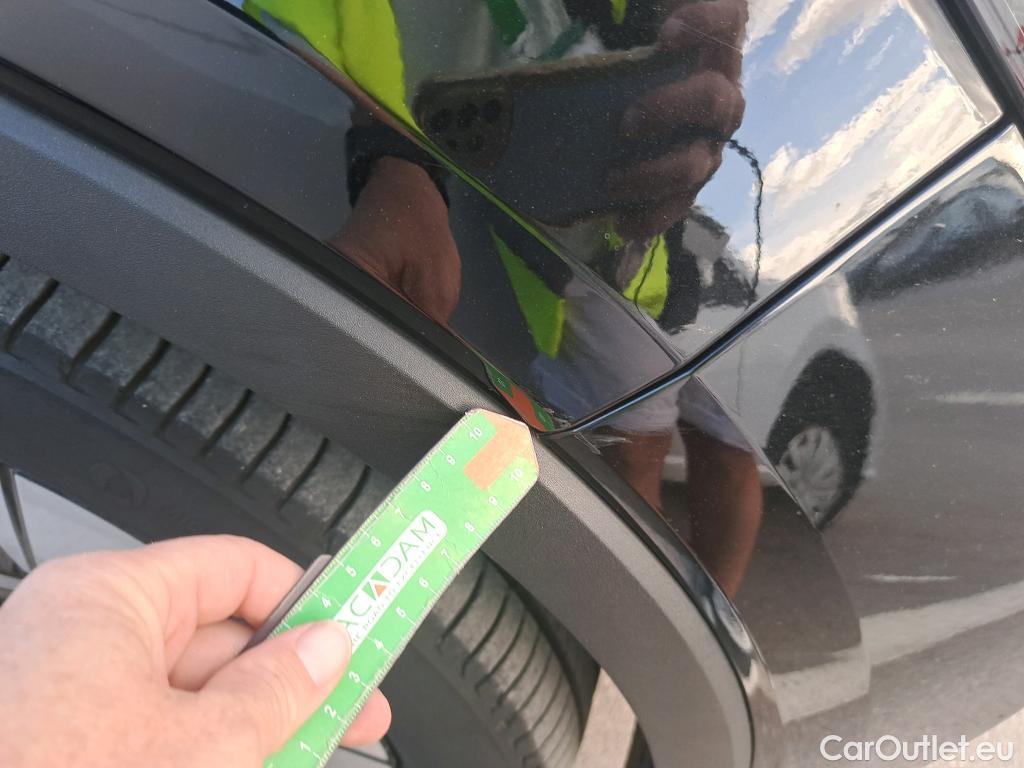  Volvo  XC 40 VOLVO XC40 / 2021 / 5P / todoterreno 1.5 T4 Recharge PHEV Core Auto #31