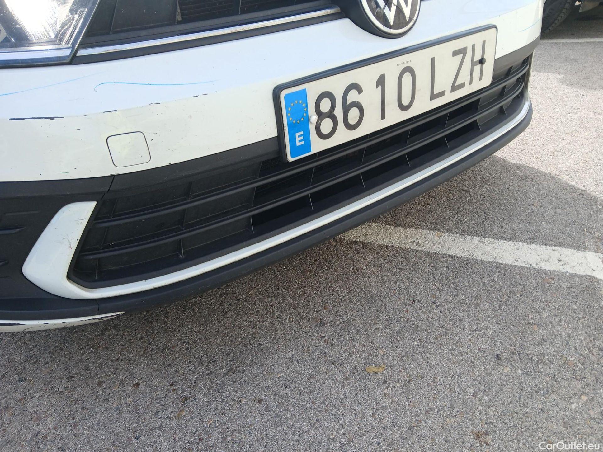  Volkswagen  Polo VOLKSWAGEN  / 2021 / 5P / berlina con portón Life 1.0 TSI 70kW (95CV) #8