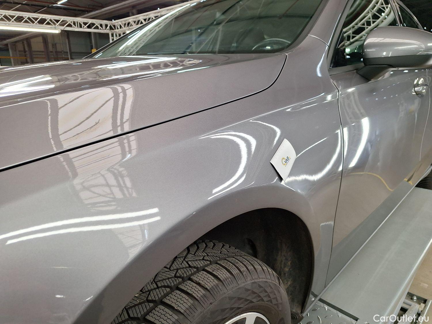  Mercedes  A-Klasse Mercedes, A-Class Berline '18, Mercedes-Benz  Limousine A 180d DCT Busine #21