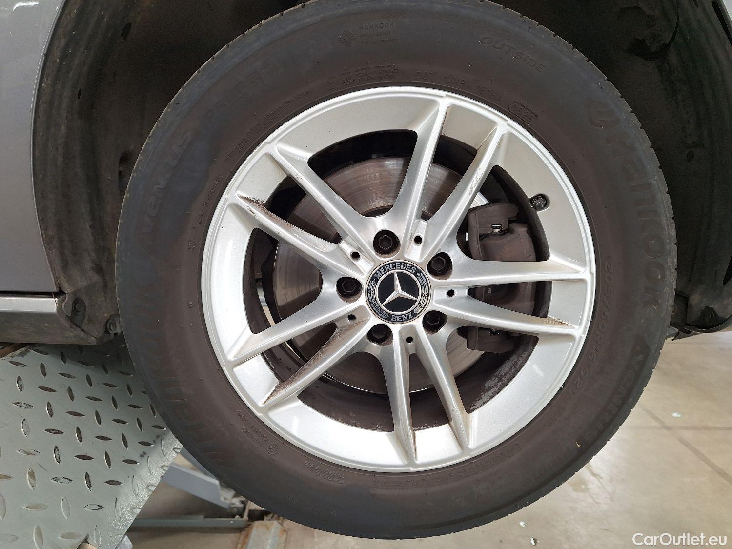  Mercedes  CLA-Klasse Mercedes, CLA-Class SB '19, Mercedes-Benz CLA Shooting Brake CLA 180 d Busines #1