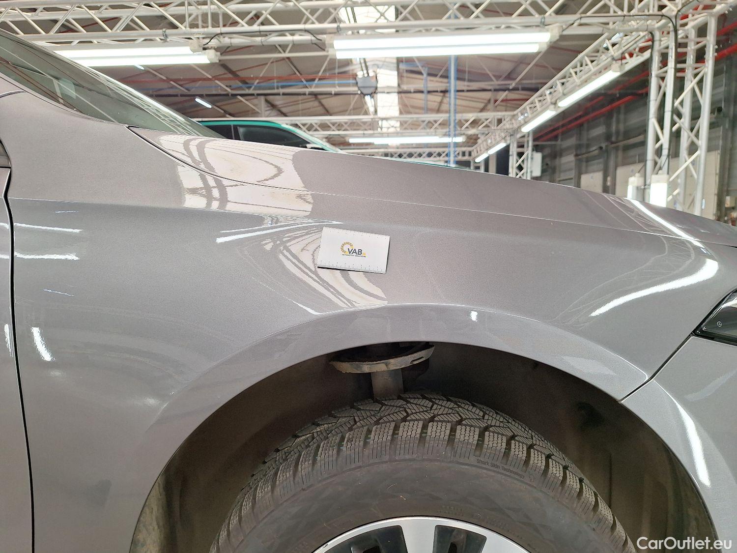  Mercedes  A-Klasse Mercedes, A-Class Berline '18, Mercedes-Benz  Limousine A 180d DCT Busine #1