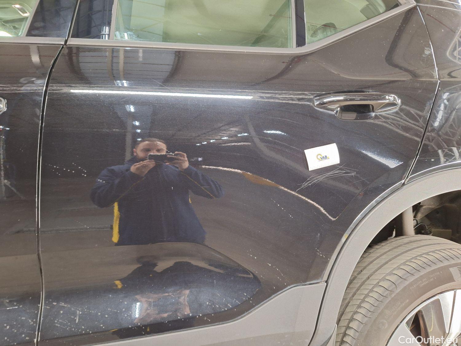  Volvo  XC 40 Volvo, XC40 '17, Volvo XC40 T5 Twin Engine Momentum Pro 5d #37