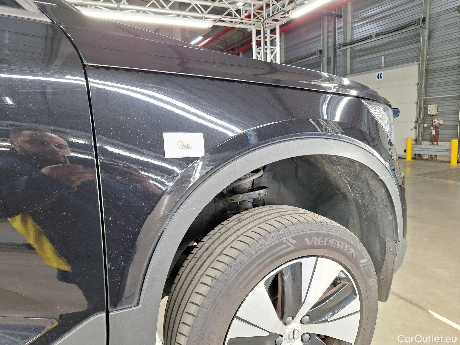  Volvo  XC 40 Volvo, XC40 '17, Volvo XC40 T5 Twin Engine Momentum Pro 5d #20