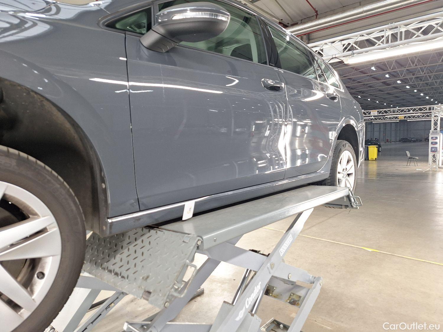  Volkswagen  Golf  VW, VIII Var '20, Volkswagen Variant VIII 2.0 TDI 85kW DSG Life #4