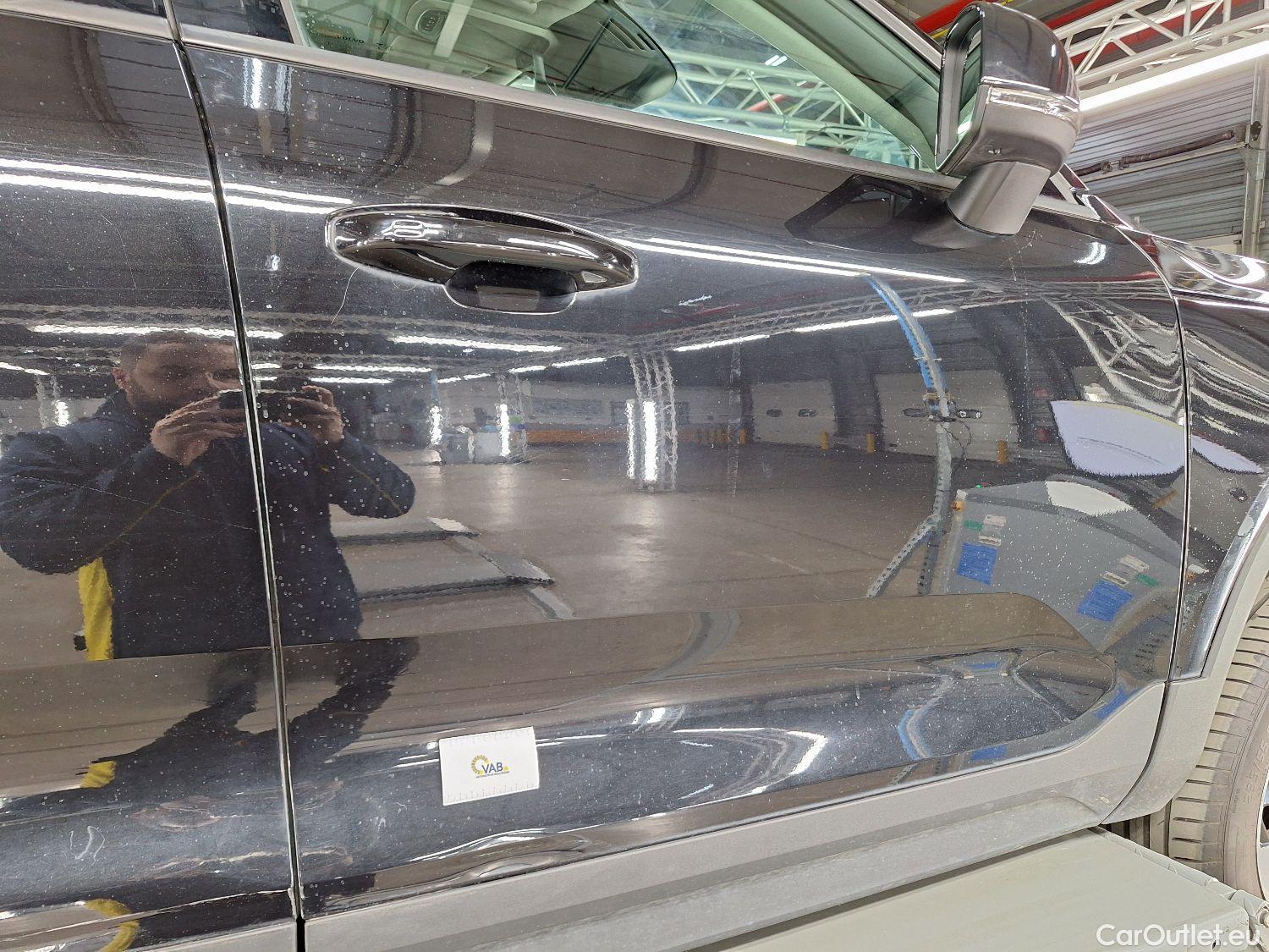  Volvo  XC 40 Volvo, XC40 '17, Volvo XC40 T5 Twin Engine Momentum Pro 5d #28