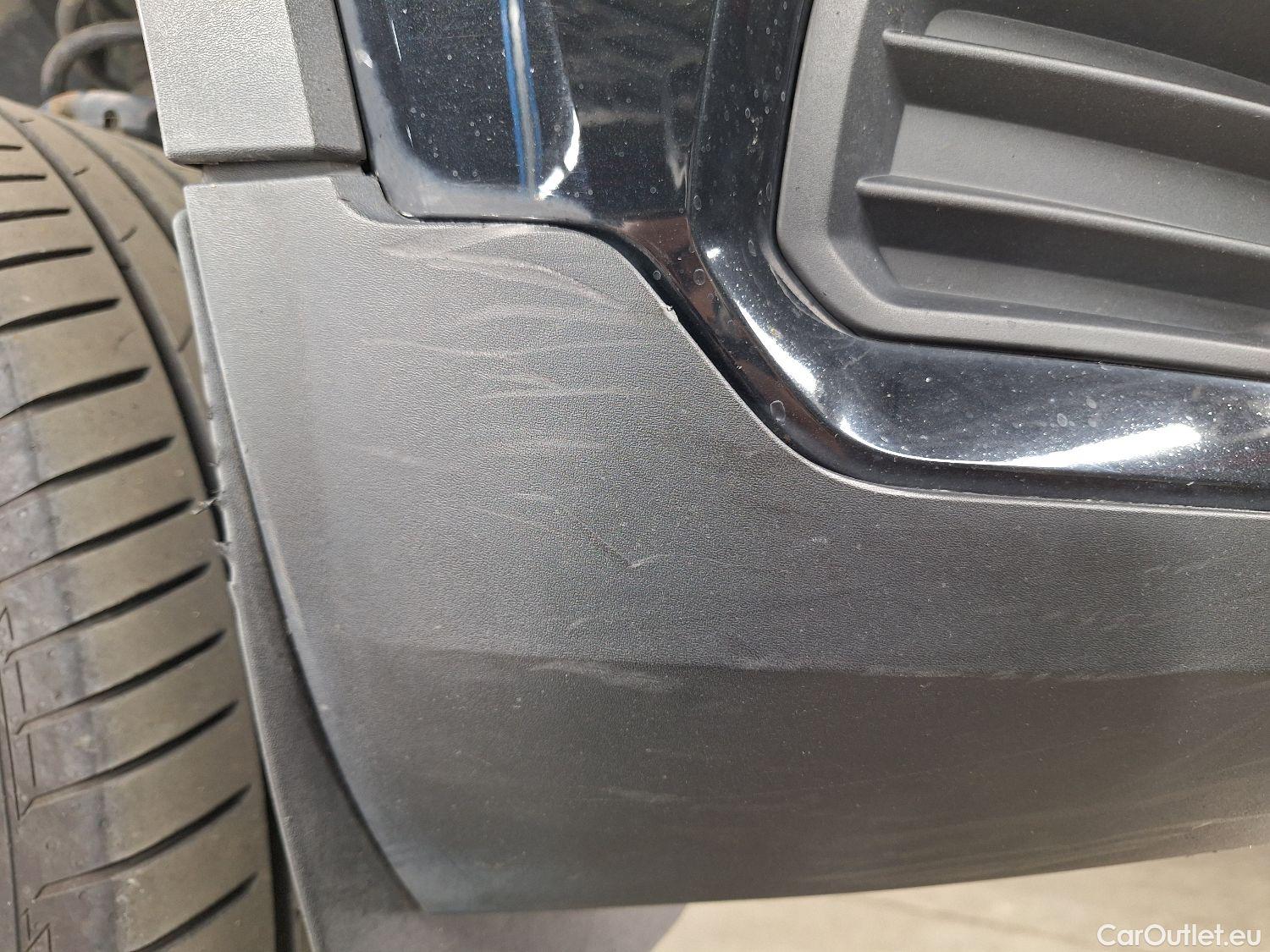  Volvo  XC 40 Volvo, XC40 '17, Volvo XC40 T5 Twin Engine Momentum Pro 5d #19