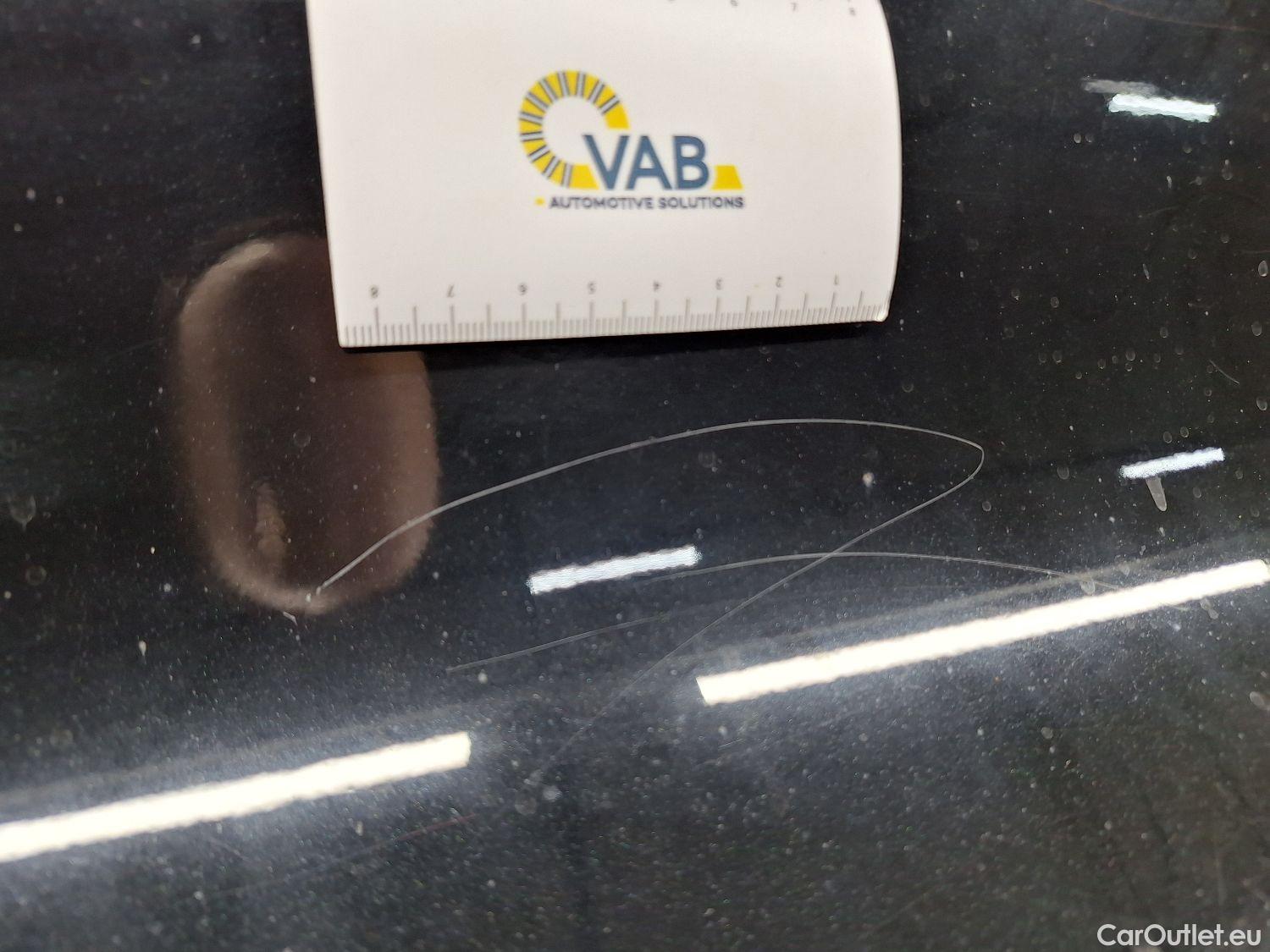  Volvo  XC 40 Volvo, XC40 '17, Volvo XC40 T5 Twin Engine Momentum Pro 5d #41