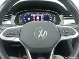  Volkswagen  Passat Volkswagen  Variant 2.0 TDI 90kW DSG Elegance Business 5d #38