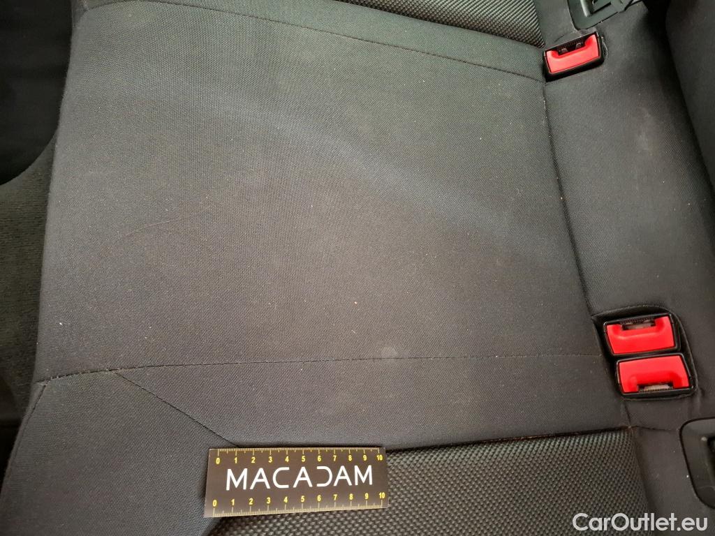  Audi  A3 AUDI  Sportback / 2016 / 5P / Berline 30 TDI 116 S TRONIC BUSINESS LINE #27