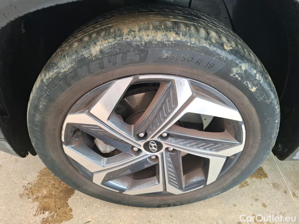  Hyundai  Tucson HYUNDAI  / 2020 / 5P / SUV 1.6 PHEV 265 HTRAC EXECUTIVE 4WD AUTO #24