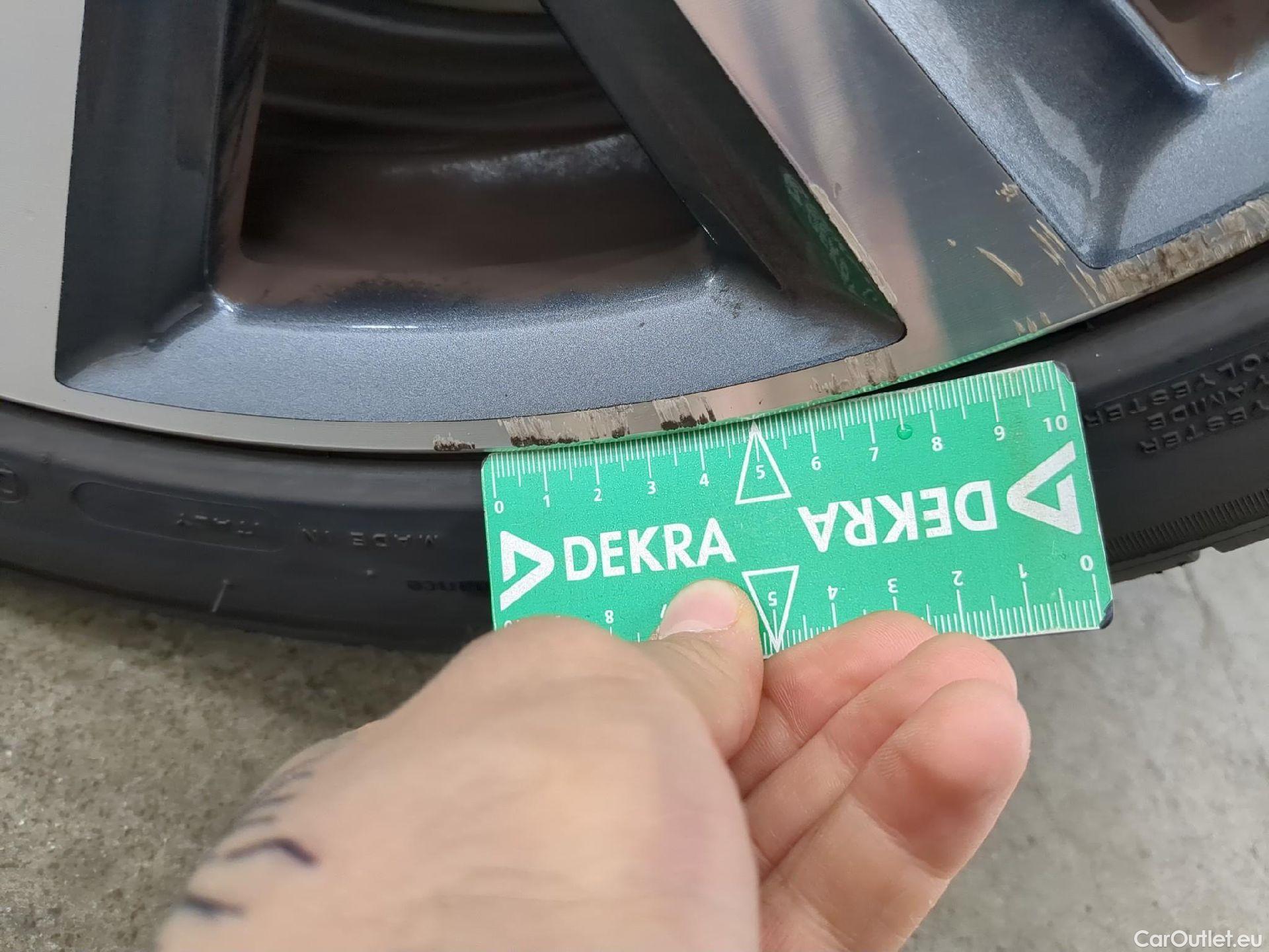  Bmw  X1 Série  sDrive 18 i xLine 1.5 140CV BVA7 E6dT #15