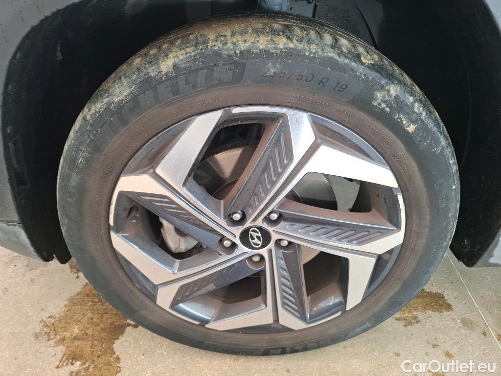  Hyundai  Tucson HYUNDAI  / 2020 / 5P / SUV 1.6 PHEV 265 HTRAC EXECUTIVE 4WD AUTO #25