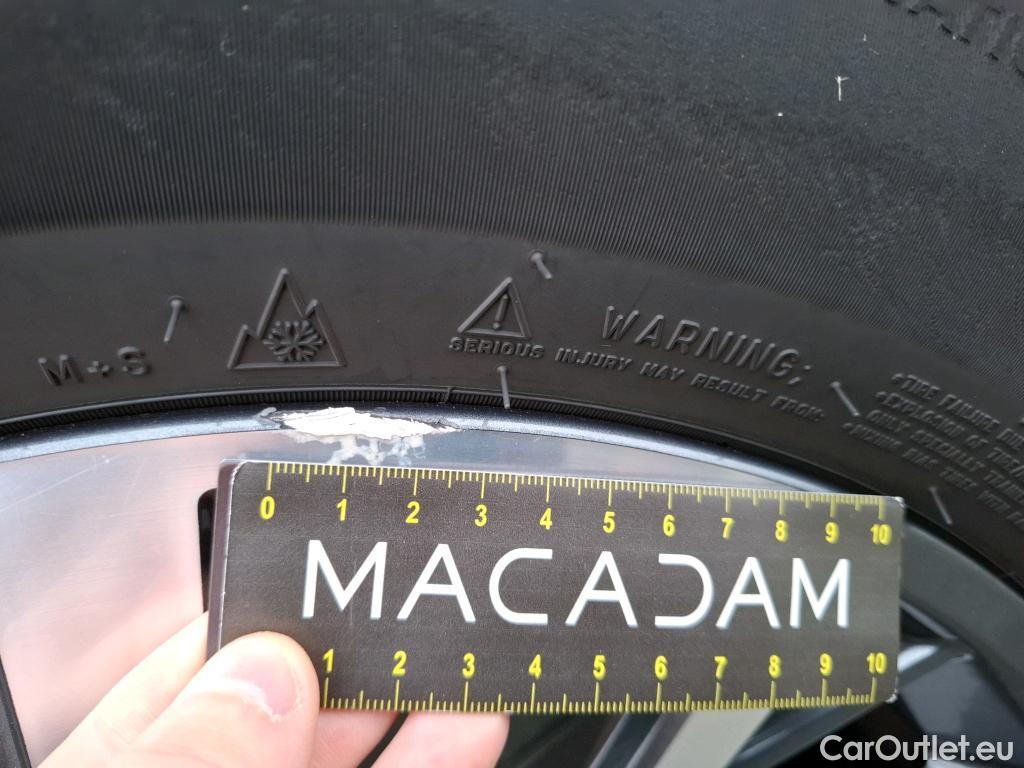  Hyundai  Tucson HYUNDAI  / 2020 / 5P / SUV 1.6 HYBRID 230 CREATIVE #37