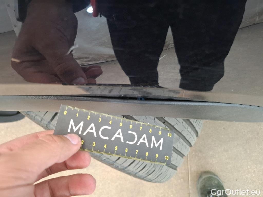  DS  DS7 7 Crossback Grand Chic 1.6 PureTech 225CV BVA8 E6dT #139