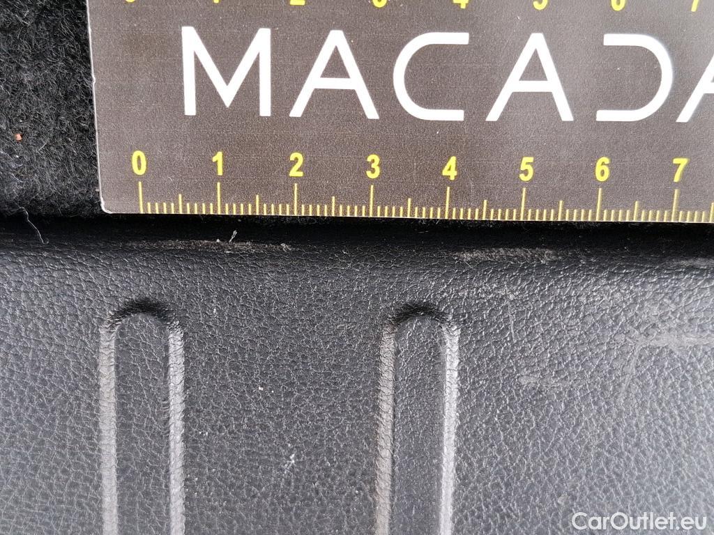  Hyundai  Tucson HYUNDAI  / 2020 / 5P / SUV 1.6 HYBRID 230 CREATIVE #48