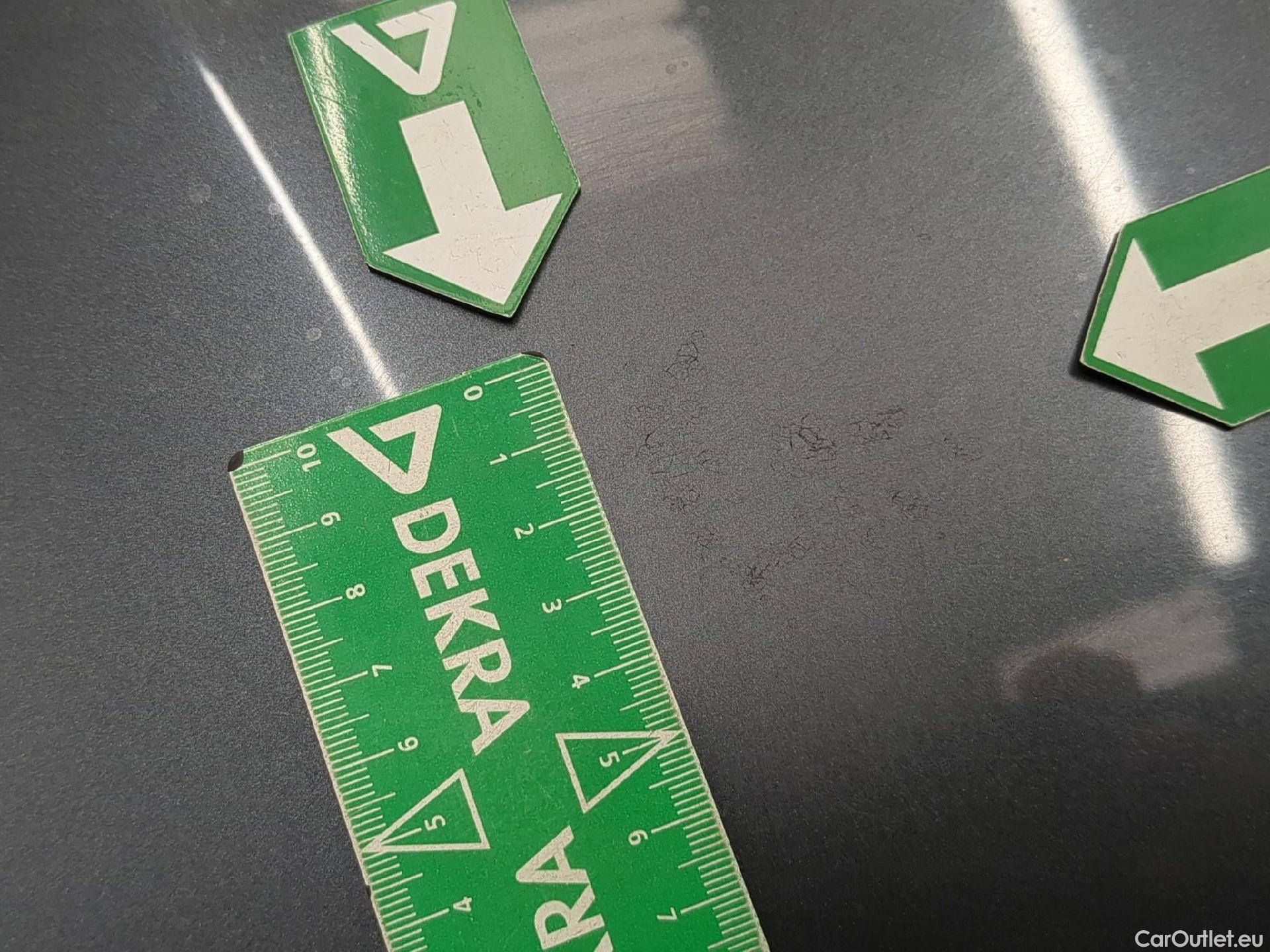  Bmw  X1 Série  sDrive 18 i xLine 1.5 140CV BVA7 E6dT #32