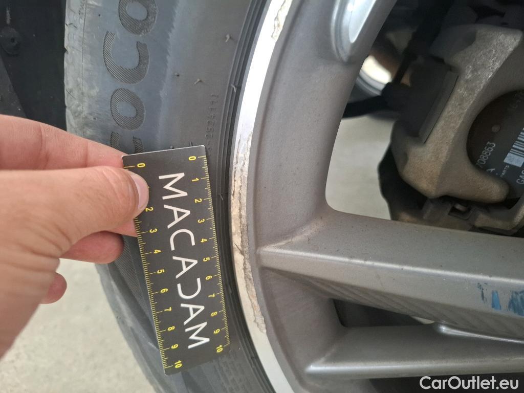  DS  DS7 7 Crossback Grand Chic 1.6 PureTech 225CV BVA8 E6dT #42